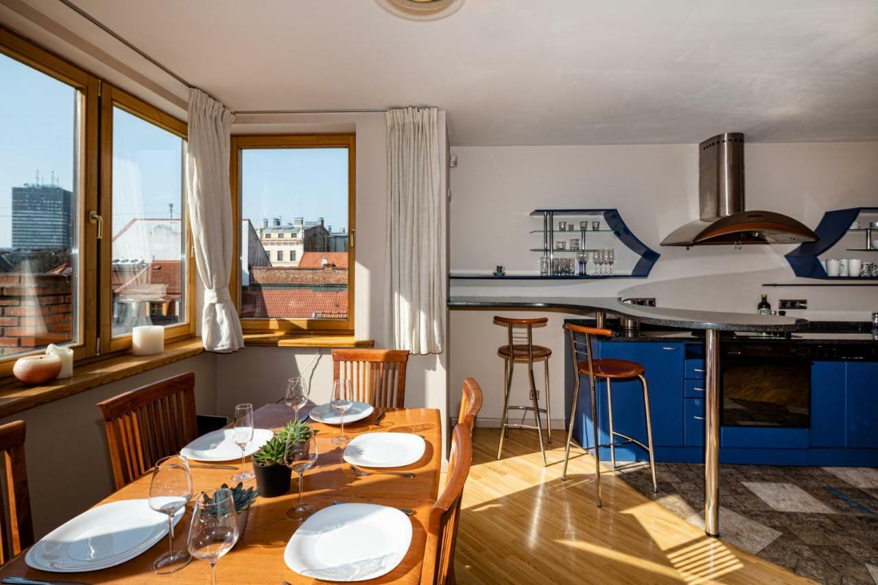 Old Riga Aldaru Street 2 Level Apartment With Terrace Eksteriør billede